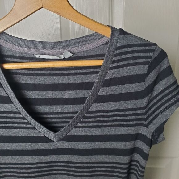Athleta Topanga Striped V-Neck Shirt Dress Size XS - Picture 3 of 7